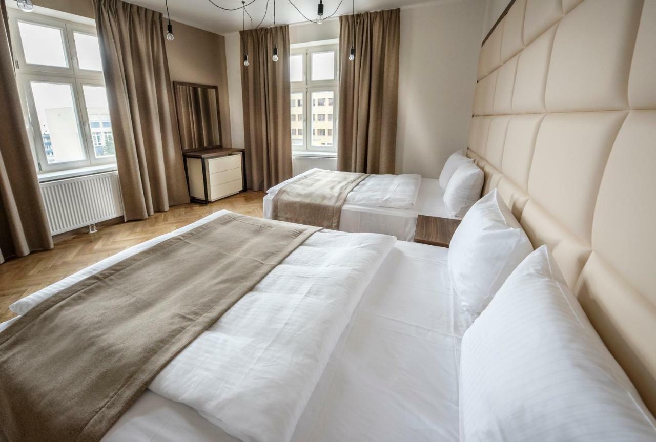 Letna Garden Suites Praha Bagian luar foto