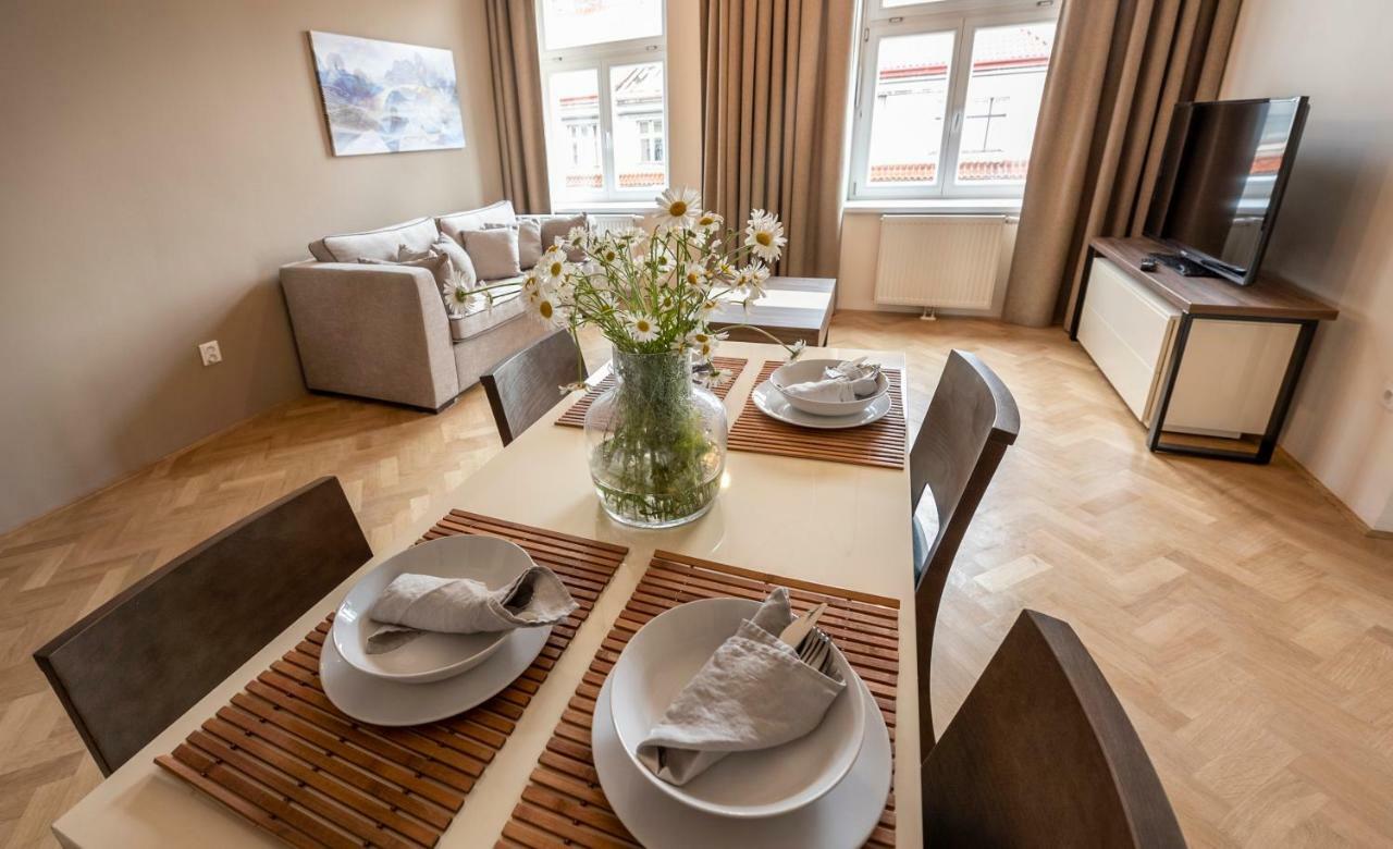 Letna Garden Suites Praha Bagian luar foto